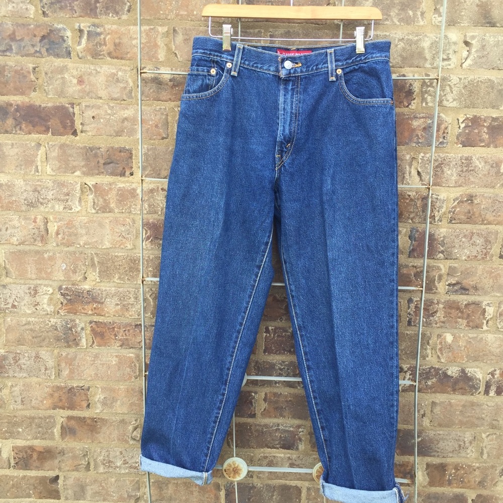 ❗️SOLD❗️Levi’s 550 Relaxed Straight Jean Size 12